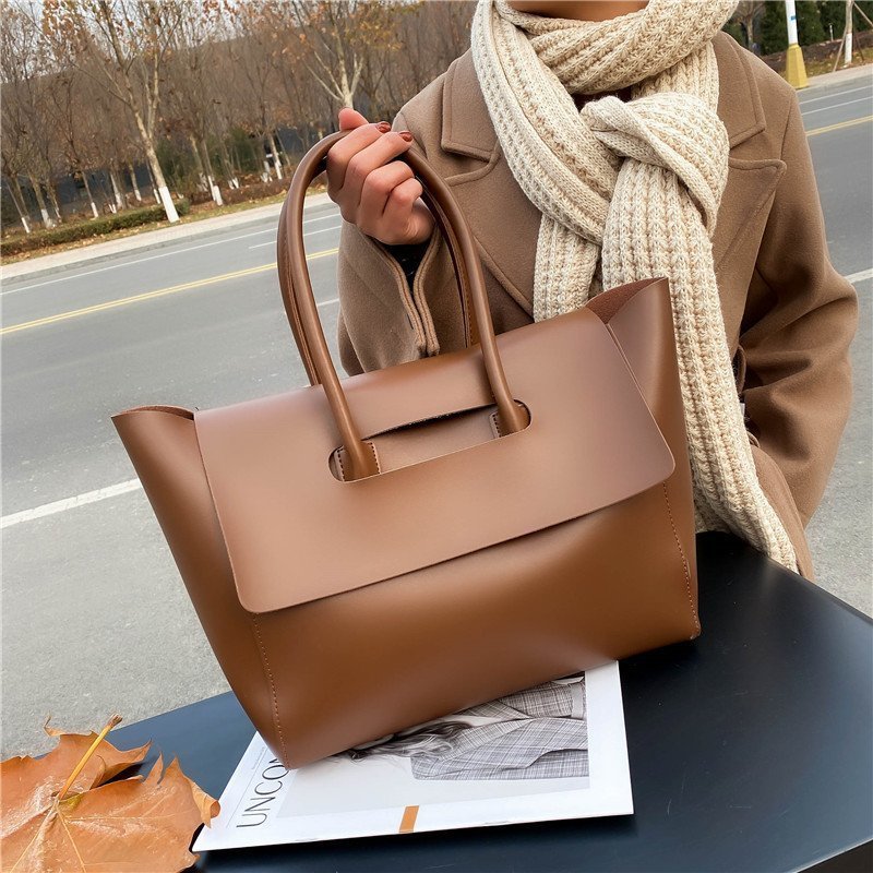 Fashion Women Shoulder Bags Large Capacity Handbags Simple Retro Tote