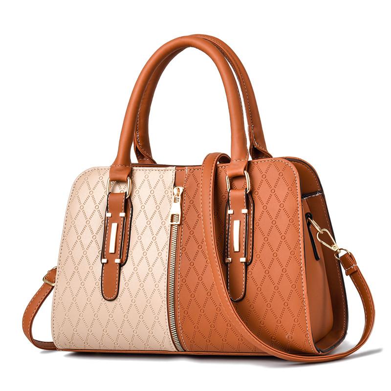 Large Capacity Color Contrast Messenger Bag For Young Ladies