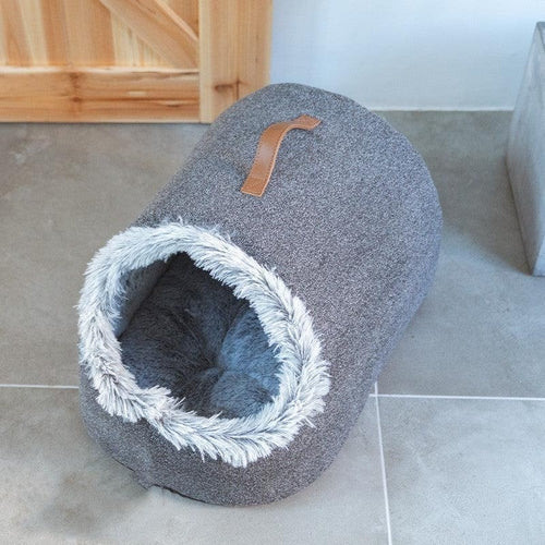 Cozyhaven Winter Cat Retreat