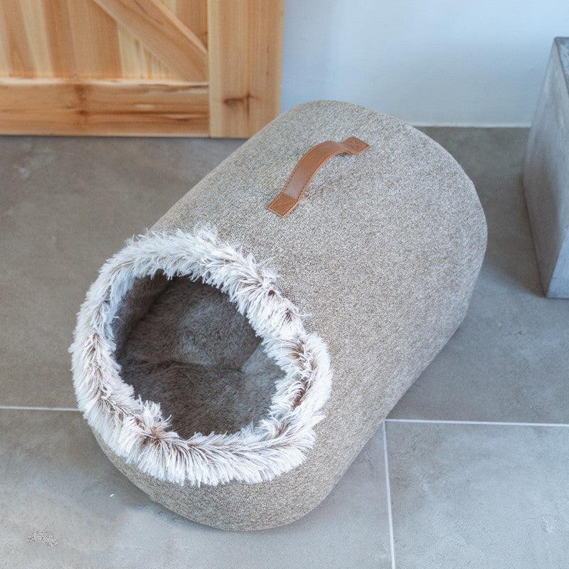 Cozyhaven Winter Cat Retreat