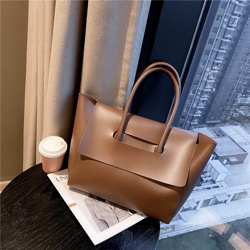 Fashion Women Shoulder Bags Large Capacity Handbags Simple Retro Tote